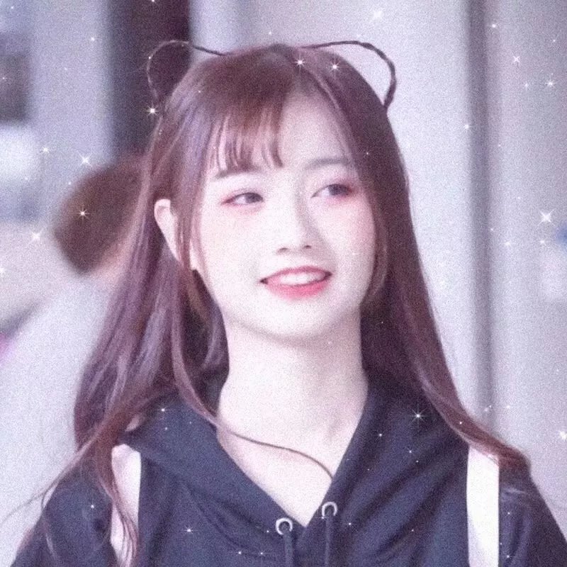 黑月光只想爆红